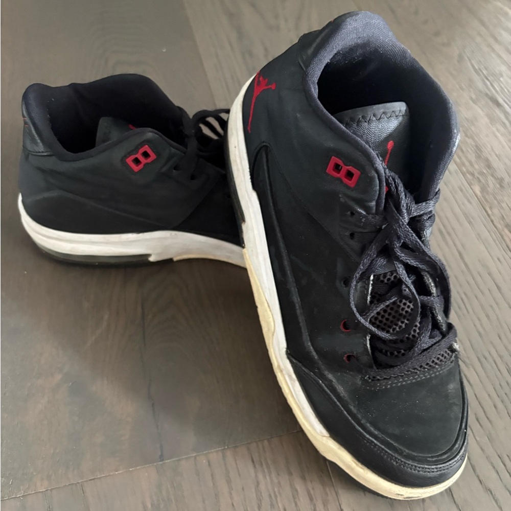 Michael Jordan kids black runners sz 6 youth EUC ret $139